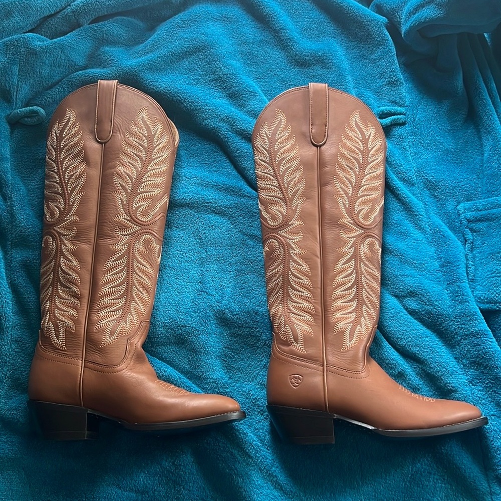 Ariat Belle stretch fit western boot